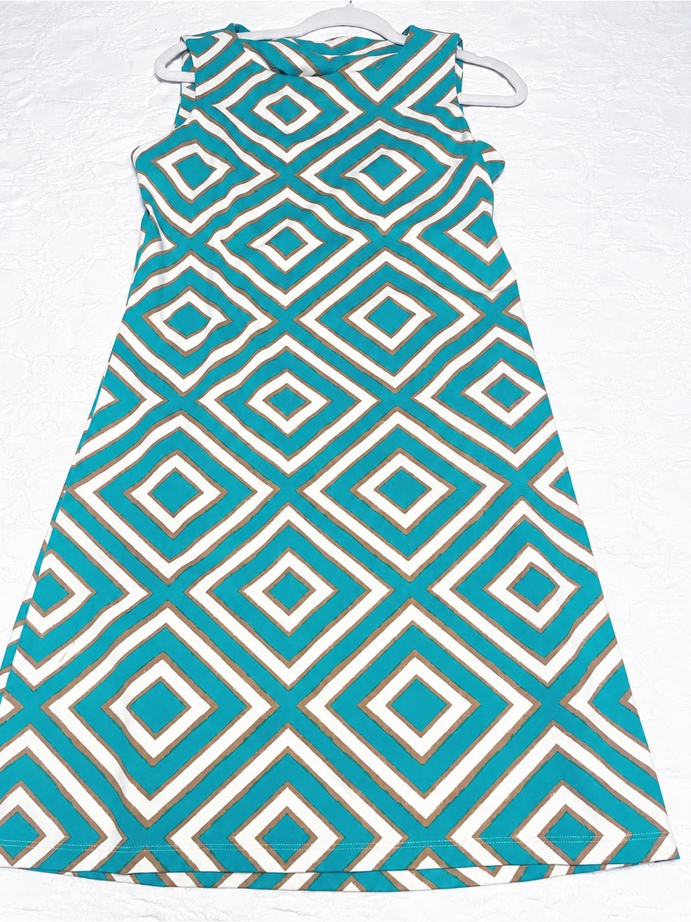 Mahi Gold Geometric Shift Dress – Size Medium